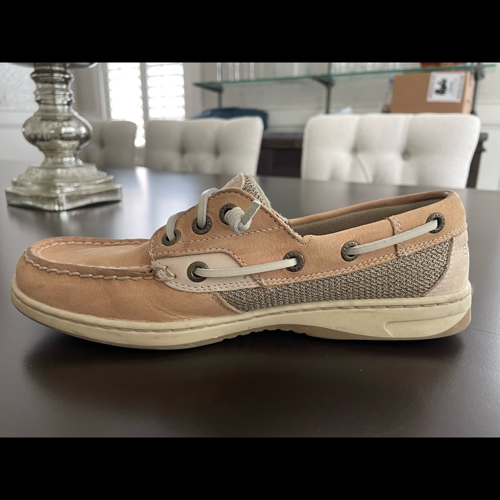 Women’s Sperry boat shoe